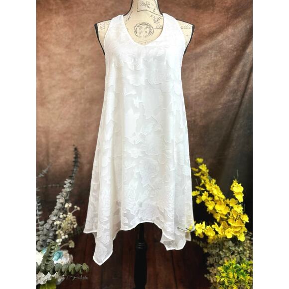 Three Eighty Two Floral Halter Asymmetrical Mini Dress - White - size XS - Picture 1 of 14